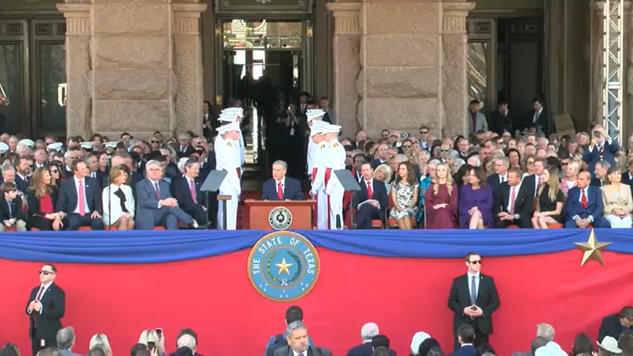 Abbott reelection speech focuses on eliminating property taxes, targets school funding